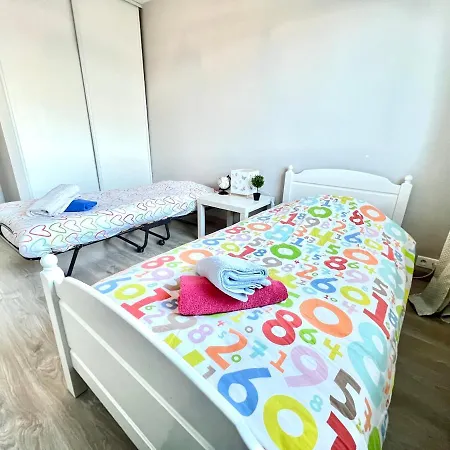 Le Saint-exupery, Maison + Jardin A 5 Min Du Futuroscope Jaunay-Clan